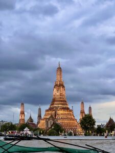 agatravel_wat_arun